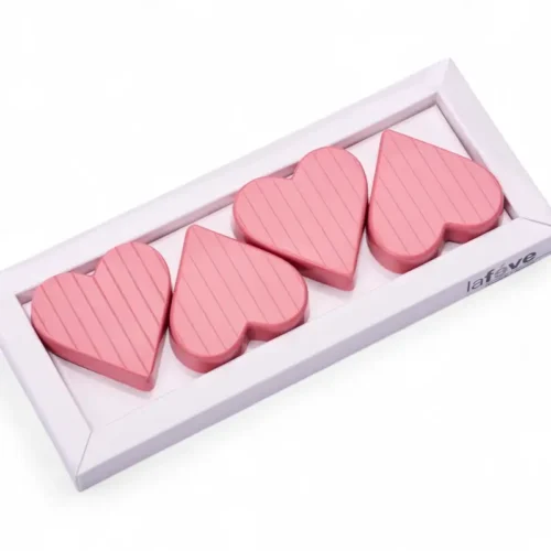 Doosje 4 st. frambozenchocolade bonbonhartjes