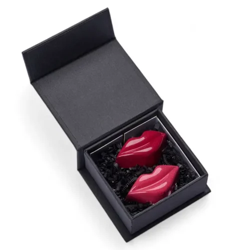 Exclusief magneetdoosje 2 st. chocolade kusjes